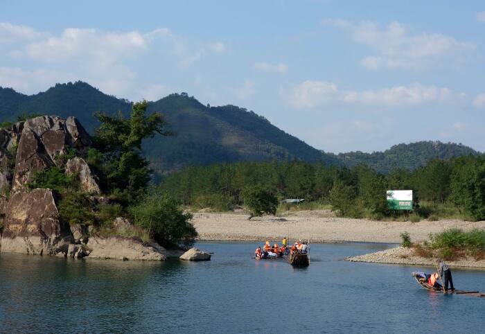 【首发】狮子岩漂流