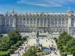 马德里东方广场