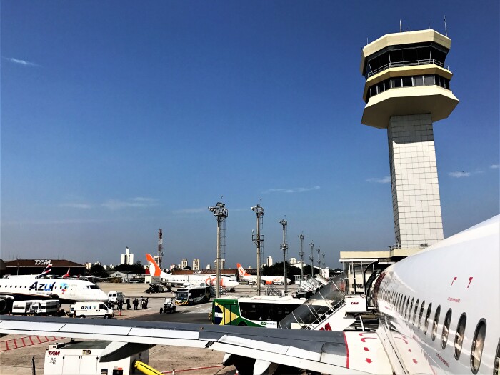 圣保罗国际机场(又称为孔戈尼亚斯国际机场)是巴西和南美洲乘客流量最