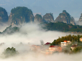 绍兴新昌穿岩十九峰
