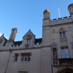 牛津大学
