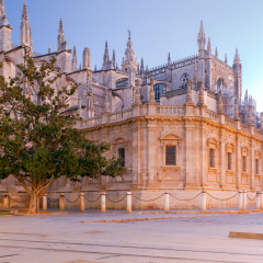 Sevilla. Cathedral in the early morning.