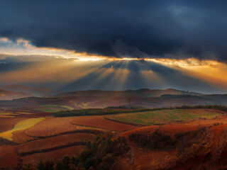 东川红土地景区