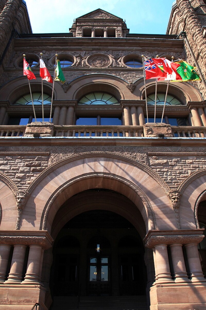 加拿大之旅 - 安大略省议会大厦,多伦多大学