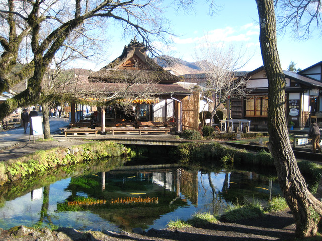 富士山箱根五湖温泉2天游 精品小团 畅游城市