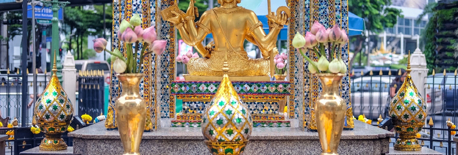 四面佛旅游攻略