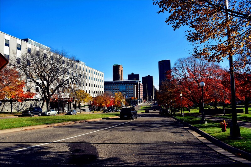 首发美国明州双城记之圣保罗