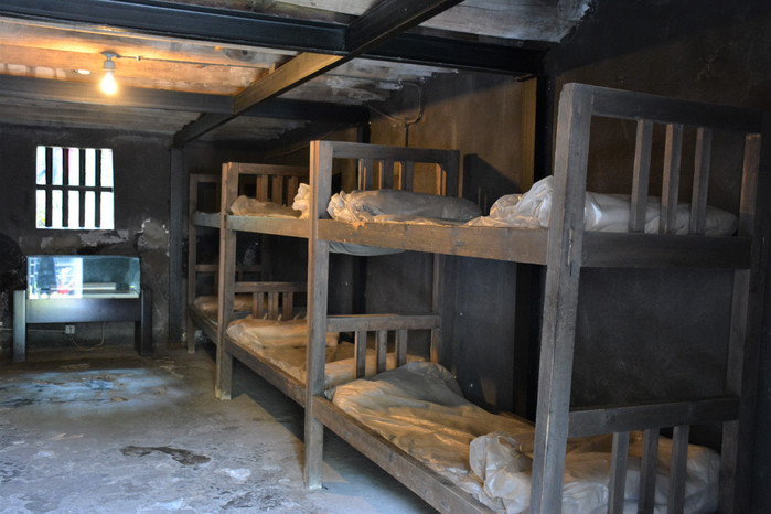 重庆渣滓洞监狱的图片图片