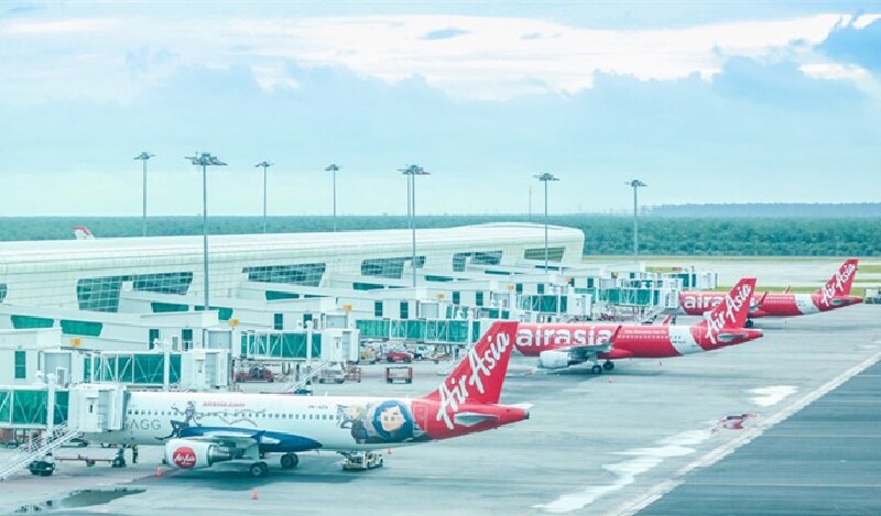 马来西亚新山-吉隆坡机场-上海浦东机场