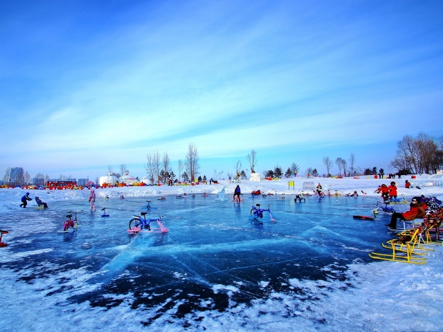 冰雪欢乐岛(费用需自理)