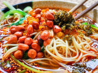 桥香园过桥米线(关上店)