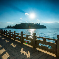 大理双廊镇的石栏