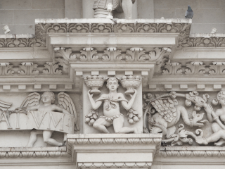 莱切圣十字大教堂