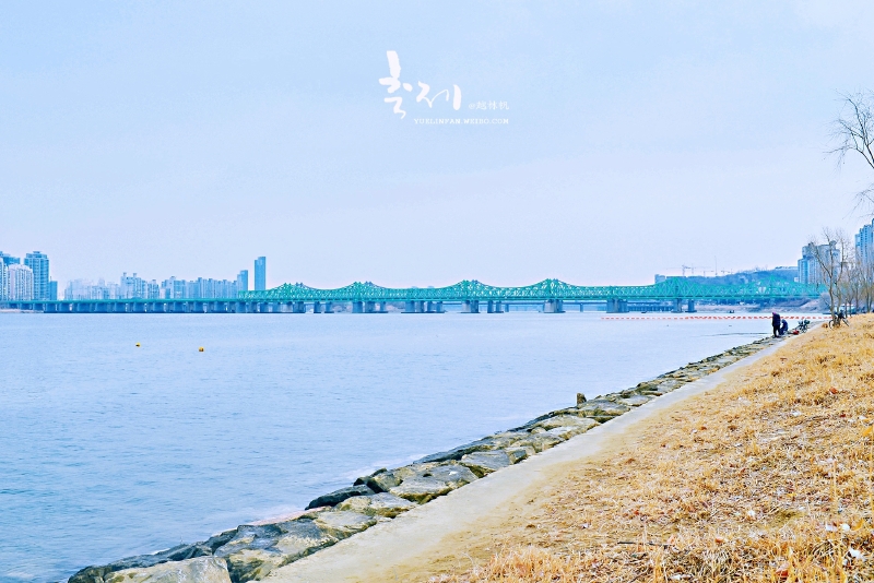 汉江是朝鲜半岛的第四大江,流经过首尔