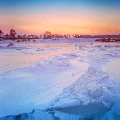 冰冻的中国东北松花江