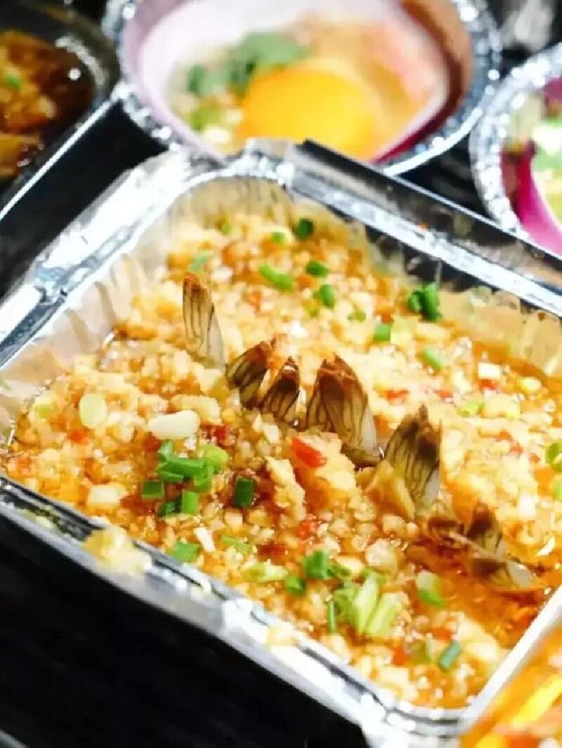 花园烧烤还有很多锡纸盒烧烤系列,它们同样