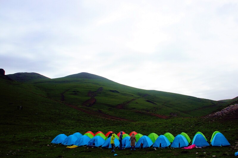 猎艳行动#【途牛首发】彩虹歌∣九顶山徒步二日行记