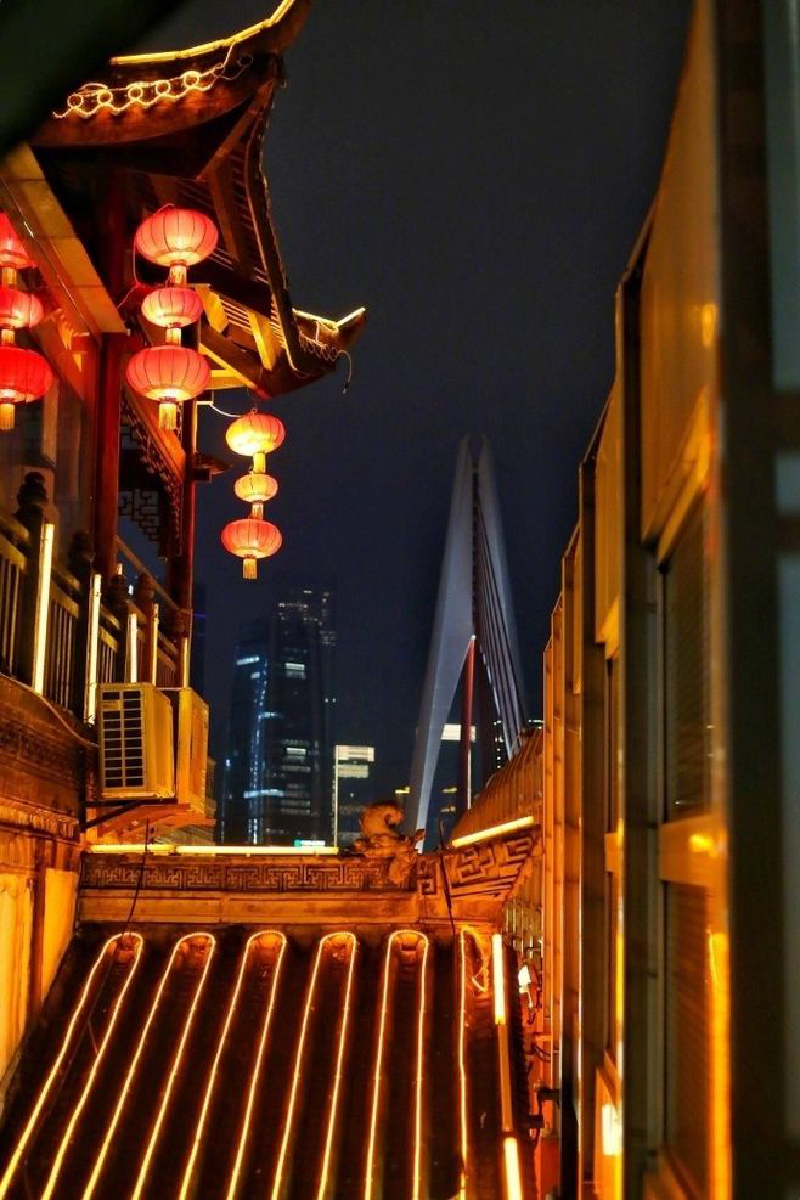 次元壁破裂!中秋国庆邂逅《我是江小白》100%还原重庆取景地