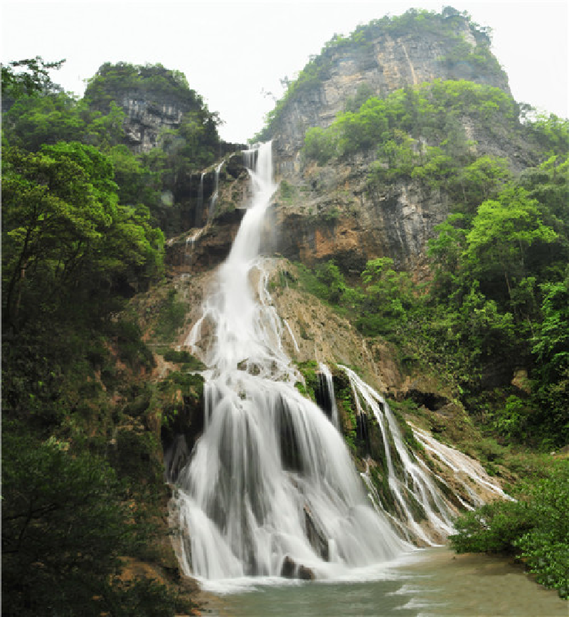 "盛夏清凉好去处,贵州最美漂流镇远高过河"