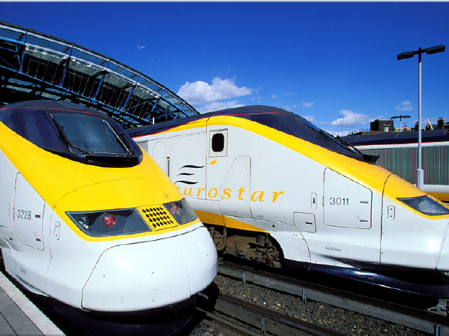 英国+比利时+荷德法意瑞14晚16日 温莎城堡+