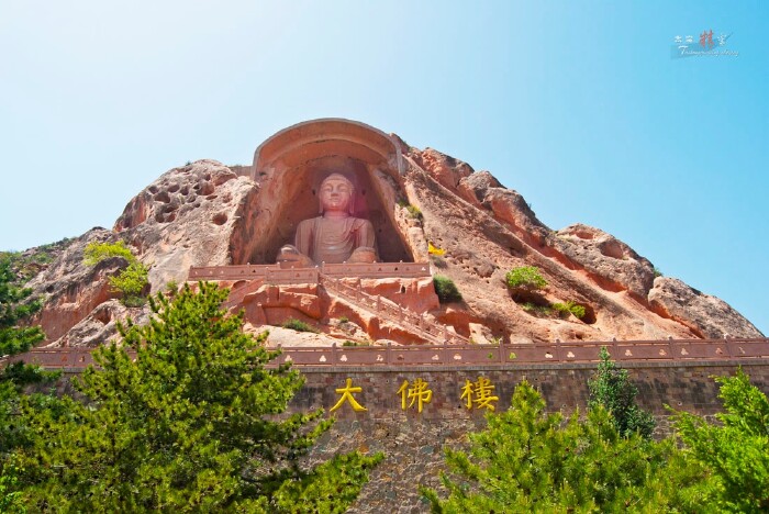 须弥山大佛