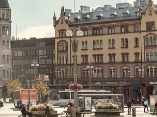 坦佩雷中心广场