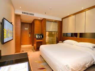 厦门建业路地铁站东渡客运码头亚朵酒店