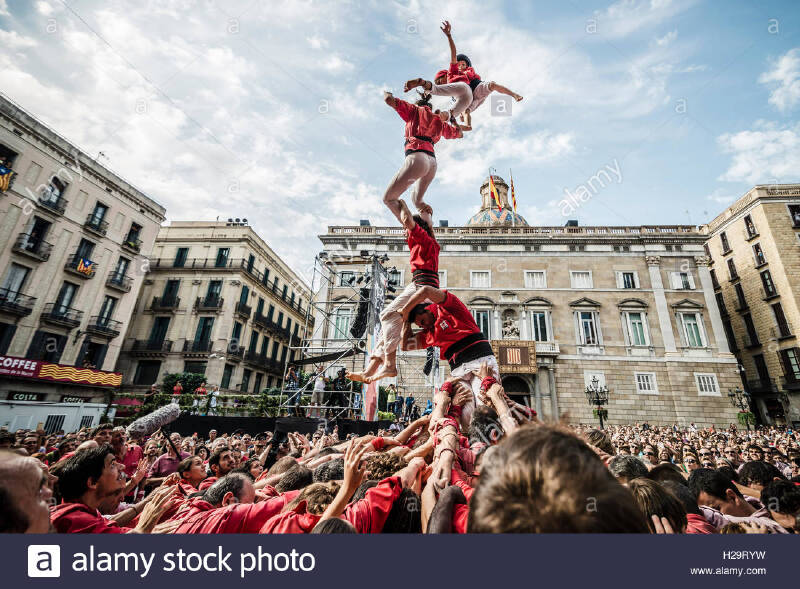 西班牙叠人塔观看指南