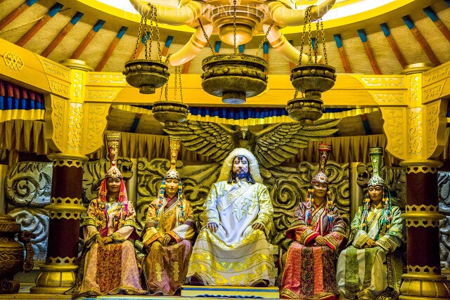 金顶大帐 一代天骄成吉思汗的"汉宫",它高大