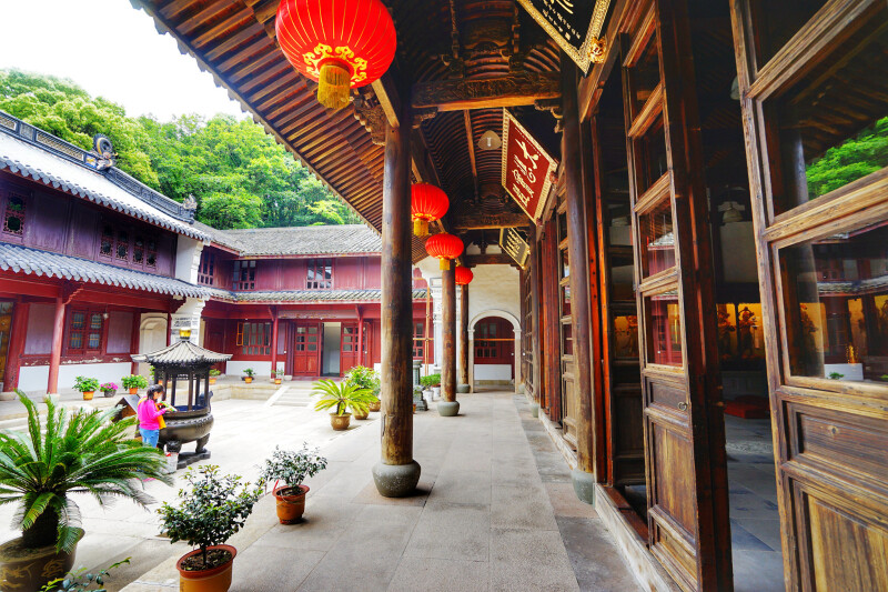 【首发】#猎艳行动#单车自驾:普陀山,拜佛三大寺