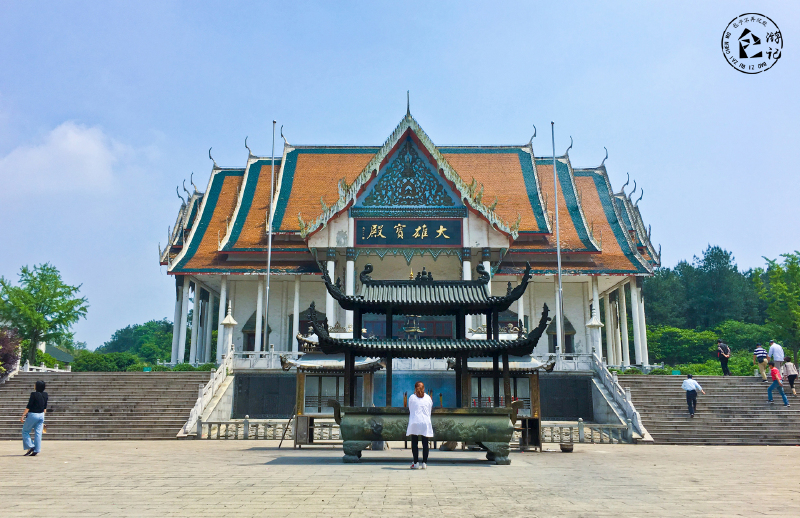 溧阳报恩禅寺坐北朝南,按照南北中轴的格局