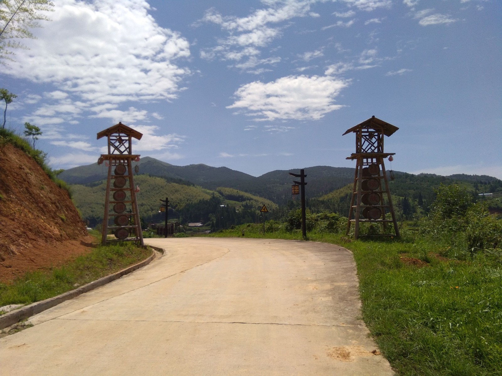 高山草甸白溪村