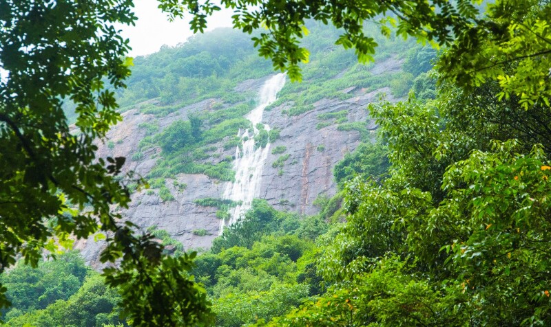 首发无漂流不人生来到桐庐山湾湾才知道什么叫激流探险