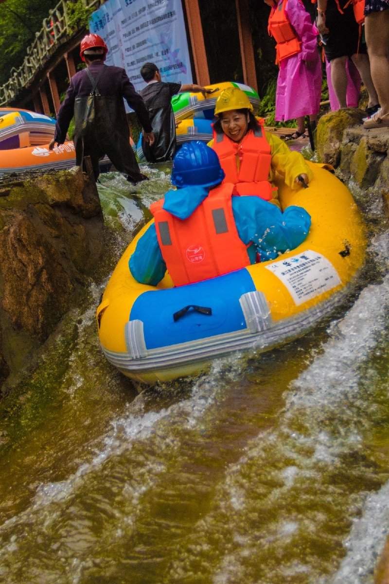 玩美畅游#【首发】华东最大落差桐庐山湾湾漂流,清凉一夏