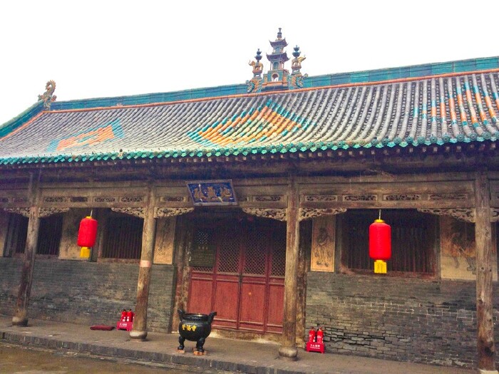 隆福寺始建于元大德二年(1298年),明代重修,清嘉庆五年(1800年)补修