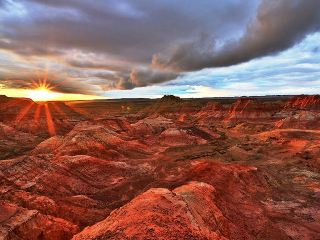  新疆喀纳斯-禾木-五彩滩-魔鬼城-赛里木湖-古生态园双飞8日游>2人起