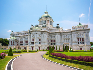 阿南达沙玛空皇家御会馆