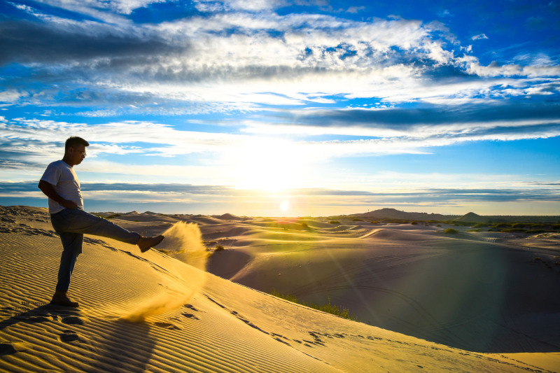风沙成漠,荒古长情——东北第一漠库伦银沙湾游记