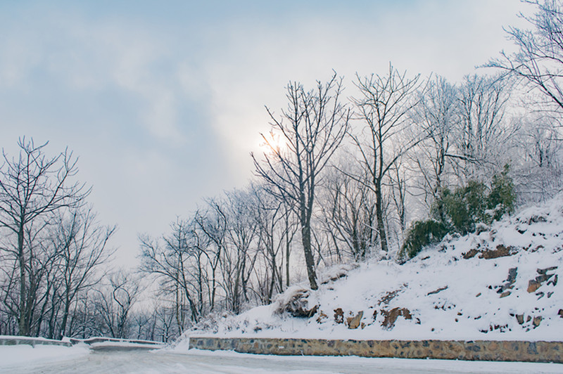 偶遇九皇山之雪的尽头是远山云海和童话