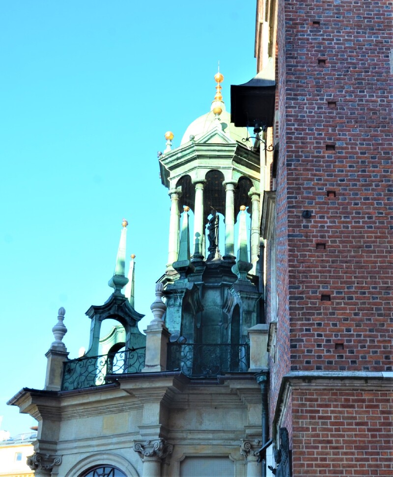 游克拉科夫老城中央广场——穿越东欧4000里(24)