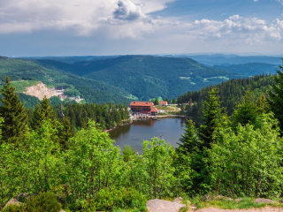 蒙梅尔国家公园