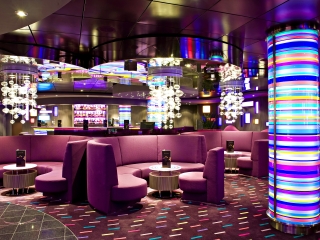 上海吴淞口国际邮轮港