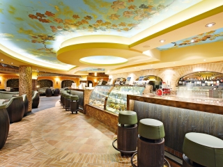 上海吴淞口国际邮轮港