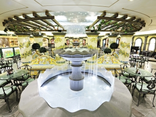 上海吴淞口国际邮轮港