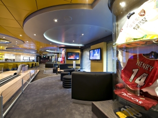 上海吴淞口国际邮轮港