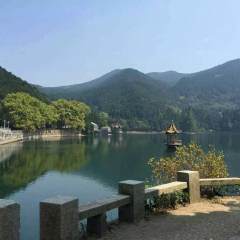 芦林湖