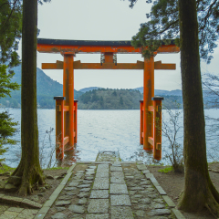 Red gate near the lake in Hakone