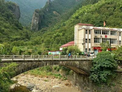 【临安虎门农家】地址:清凉峰镇石长城村大石门35号 – 途牛