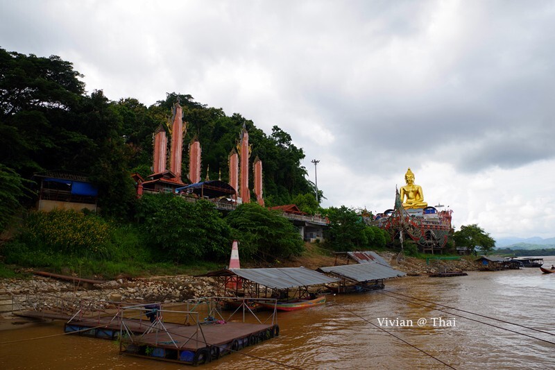 金三角----老挝木棉岛                          金三角(golden