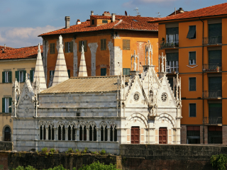 圣母玛利亚斯皮那教堂